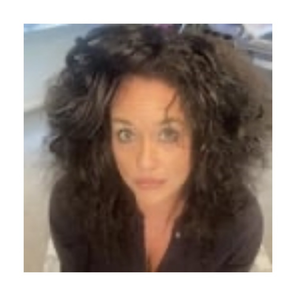 Meet your Posher, Pam